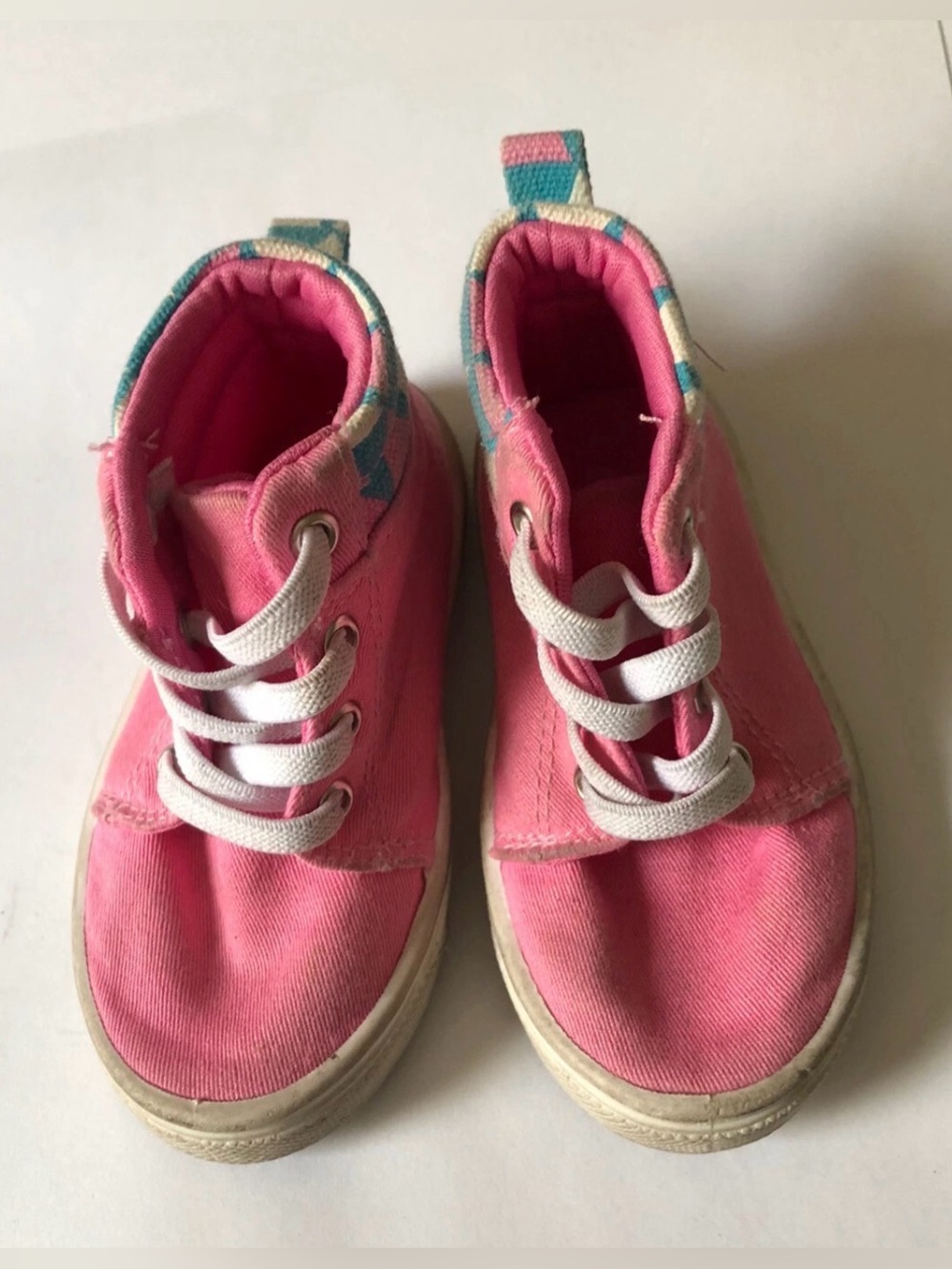 Toddler Girl’s High Top Sneakers size 5